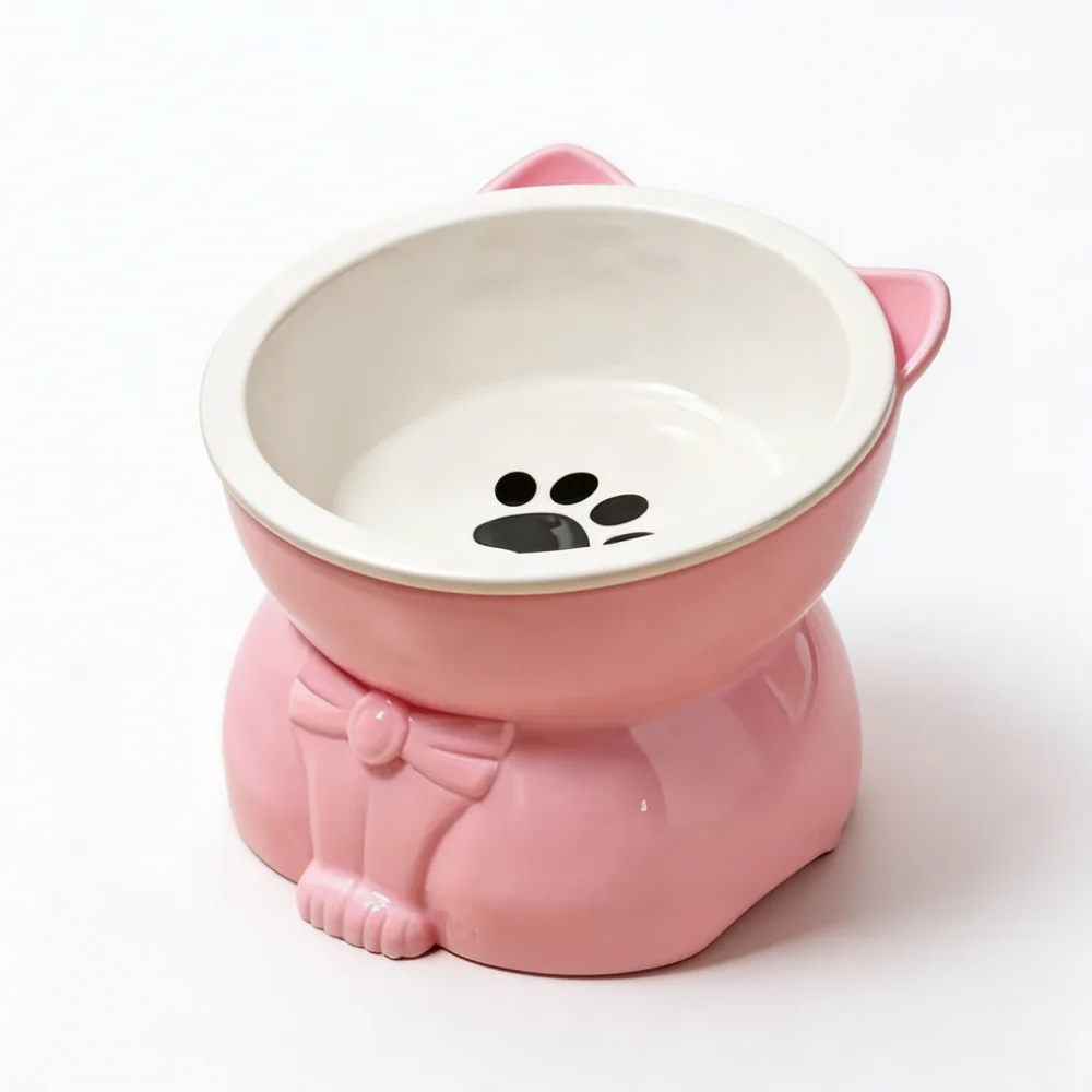 15° Tilted Ceramic Cat Bowl with Raised Base