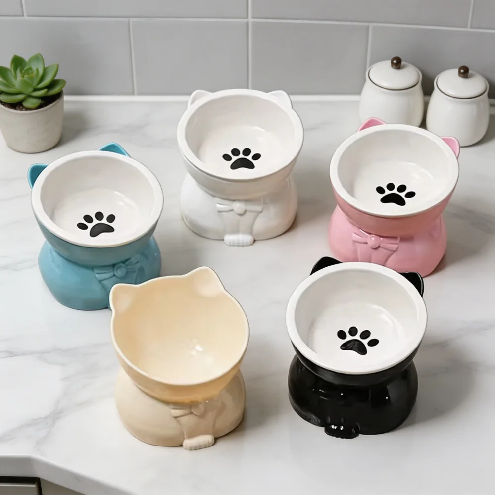 15° Tilted Ceramic Cat Bowl with Raised Base