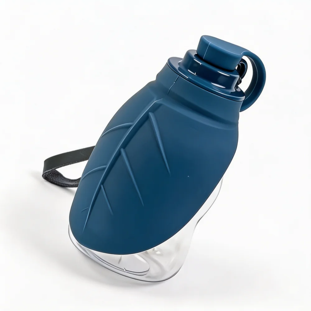 Leaf Shape Portable Pet Water Bottle with Foldable Silicone Bowl