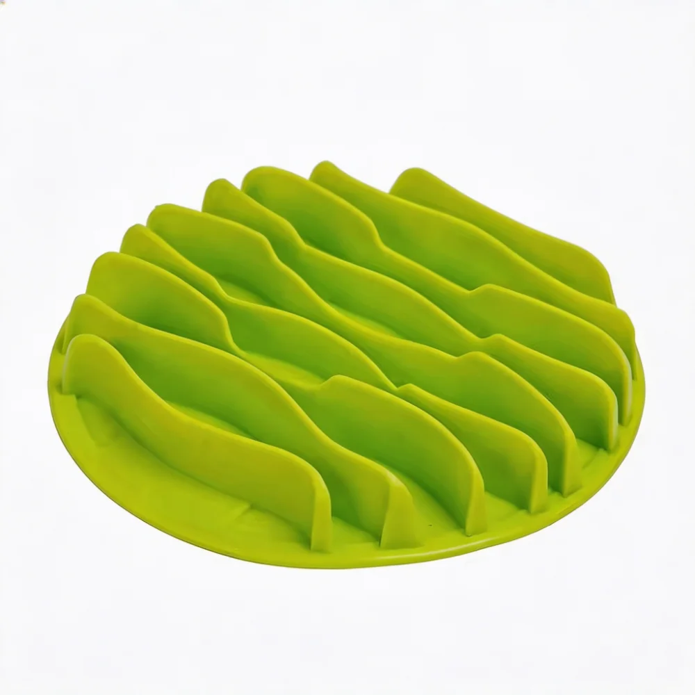 Silicone Wave Maze Slow Feeder Lick Mat for Dogs & Cats